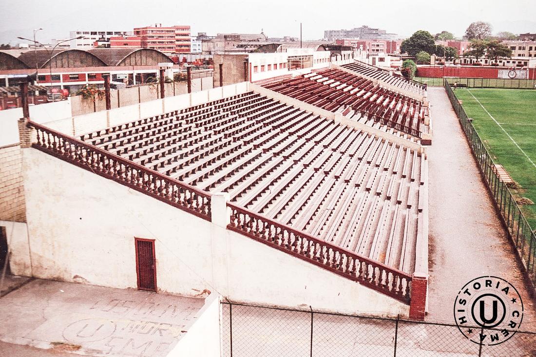 Tribuna de madera