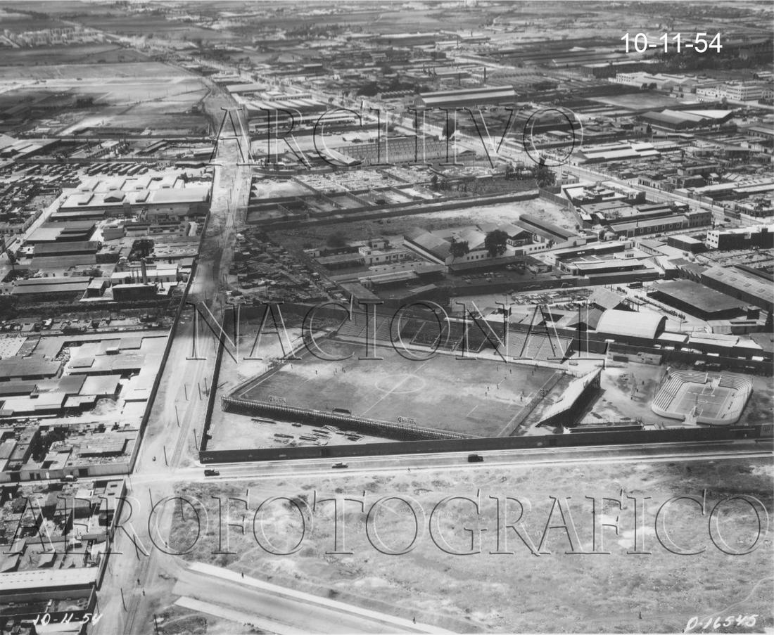 La cancha de Odriozola en 1954