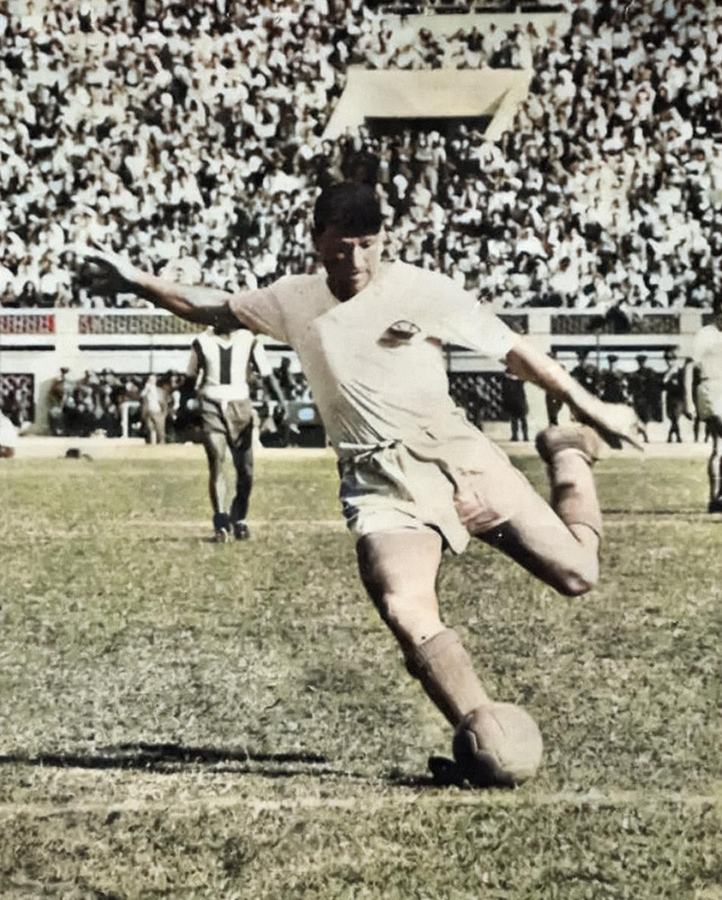 El Cañonero en acción